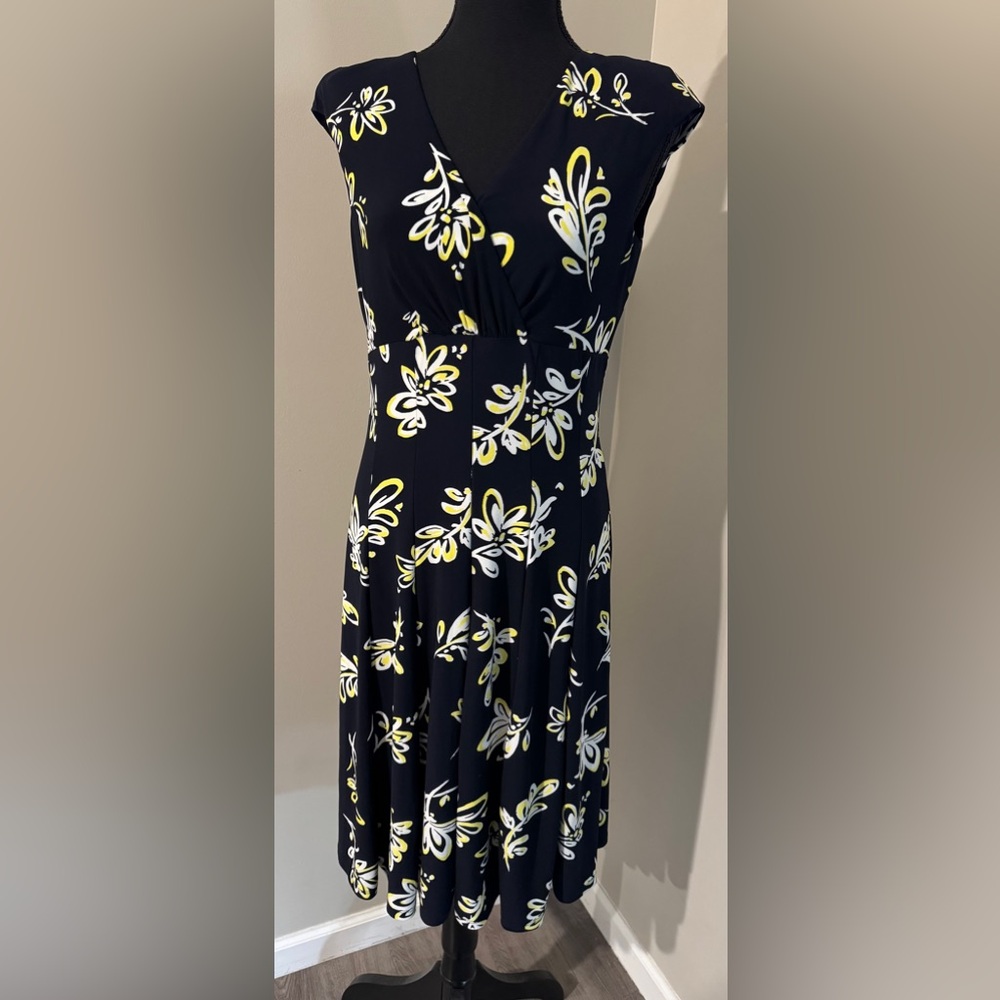 Ralph Lauren Navy and Yellow Floral Maxi Dress‎ •country club aesthetic• Size 6